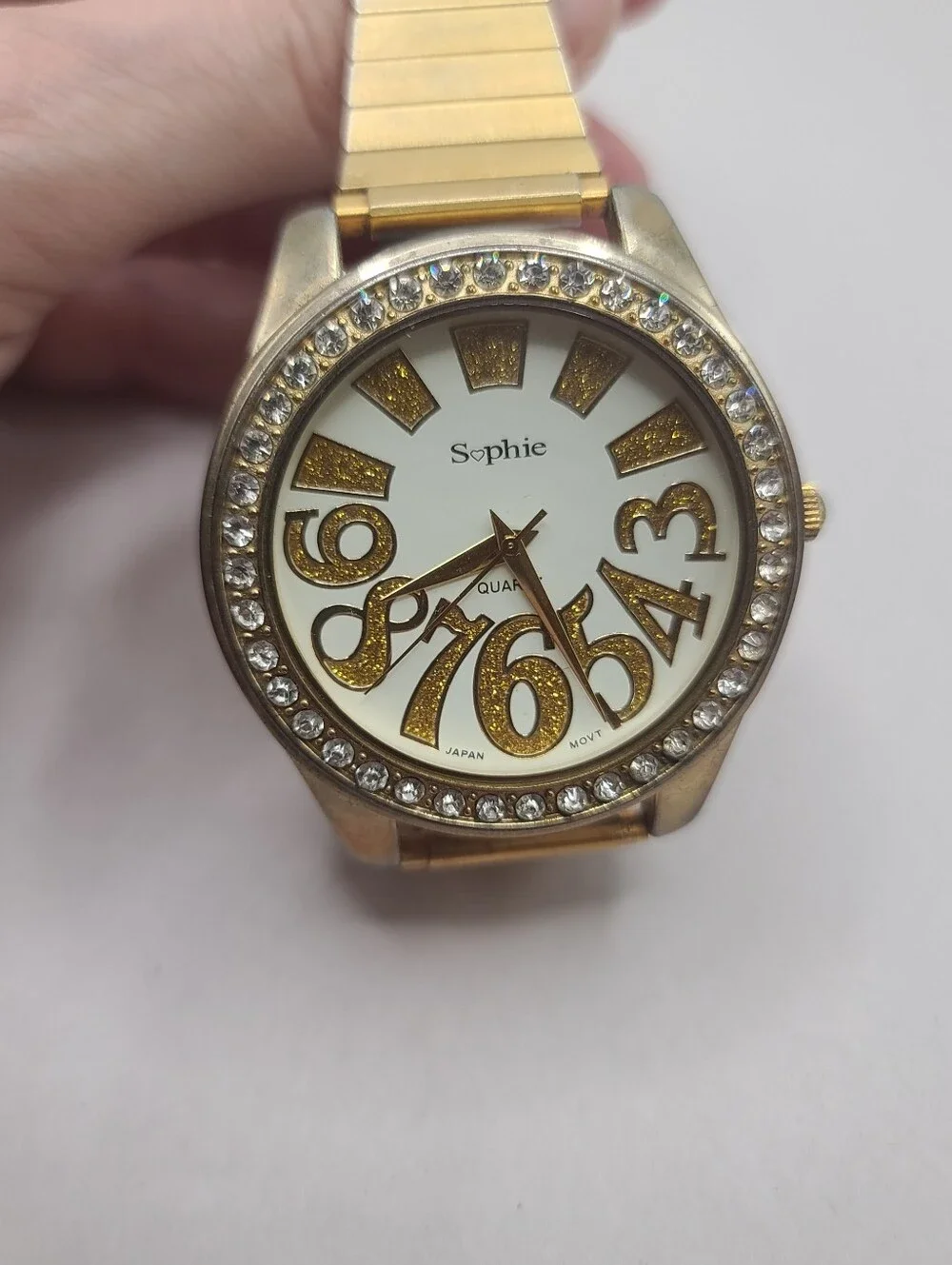 Women's Stretchy Band Gold Tone Rhinestone Fashion Watch Large Face